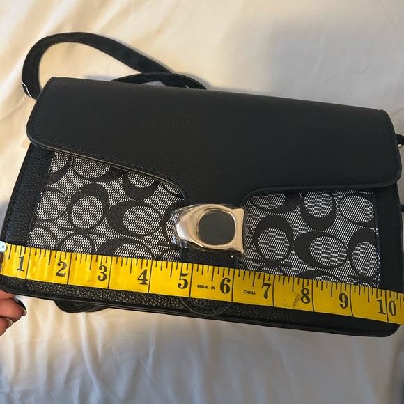 Black and Gray Crossbody Bag - Picture 4 of 6